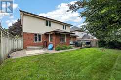 27 SIOUX CRESCENT | Woodstock Ontario | Slide Image Five