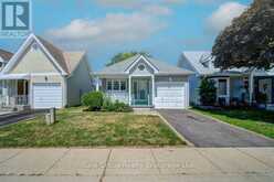 47 SERES DRIVE | Tillsonburg Ontario | Slide Image Three