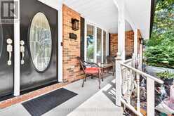 18 LOCUST CRESCENT | London Ontario | Slide Image Four