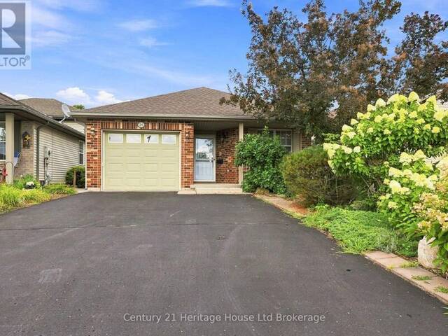 26 PEACH STREET Tillsonburg Ontario, N4G 5N6 - 2 Bedrooms Home For Sale