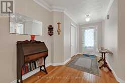 573 LANSDOWNE AVENUE | Woodstock Ontario | Slide Image Three