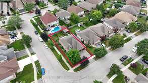 17 VARLEY CRESCENT | Brantford Ontario | Slide Image Eight