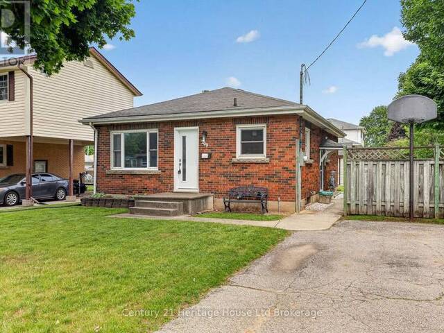 209 BUTLER STREET Woodstock Ontario, N4S 3A8 - 3 Bedrooms Home For Sale