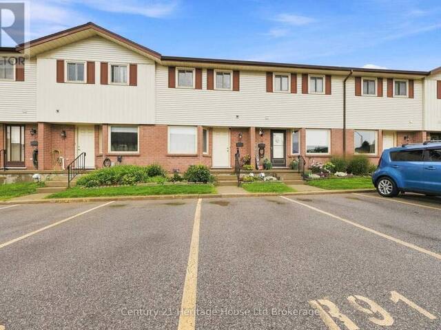 33 - 1115 NELLIS STREET Woodstock Ontario, N4T 1P6 - 3 Bedrooms Condo For Sale
