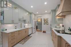 2 WHISPERING PINE LANE | Tillsonburg Ontario | Slide Image Seventeen