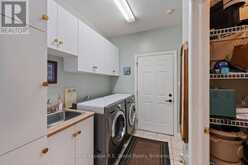 2 WHISPERING PINE LANE | Tillsonburg Ontario | Slide Image Twenty-six