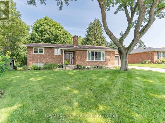 34 GLENRIDGE ROAD Tillsonburg Ontario, N4G 4J7 - 3 Bedrooms Home For Sale