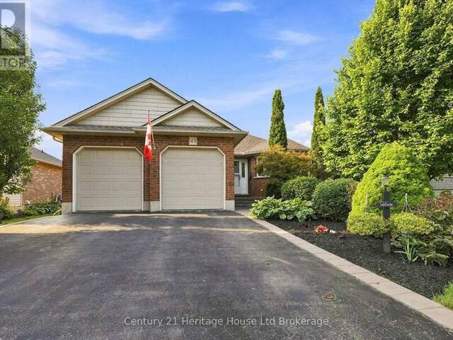 43 BEECH BOULEVARD Tillsonburg Ontario, N4G 5R8 - 3 Bedrooms Home For Sale