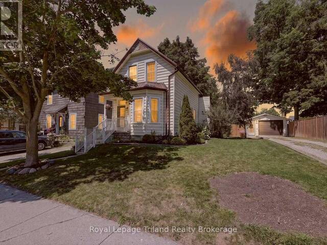 257 HUNTER STREET Woodstock Ontario, N4S 4E6 - 3 Bedrooms Home For Sale