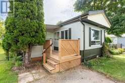 32 PINEVIEW AVE AVENUE | Malahide Ontario | Slide Image Two