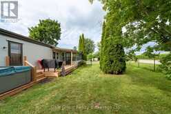 32 PINEVIEW AVE AVENUE | Malahide Ontario | Slide Image Nine