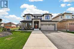 717 NORMANDY DRIVE | Woodstock Ontario | Slide Image Four