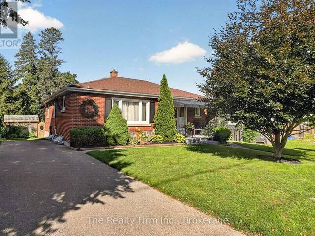 14 EAST PARK DRIVE Woodstock Ontario, N4S 3M8 - 3 Bedrooms Home For Sale