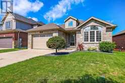 402 FAIRWAY ROAD | Woodstock Ontario | Slide Image One