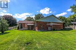 28 WOODCOCK DRIVE | Tillsonburg Ontario | Slide Image Five