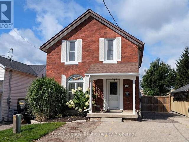16 BROADWAY STREET Woodstock Ontario, N4S 2Z9 - 2 Bedrooms Home For Sale