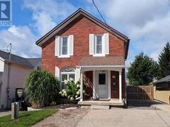 16 BROADWAY STREET Woodstock Ontario, N4S 2Z9