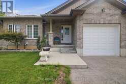 27 CRONYN STREET | Woodstock Ontario | Slide Image One