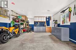 7 FIDLER AVENUE | Woodstock Ontario | Slide Image Eight