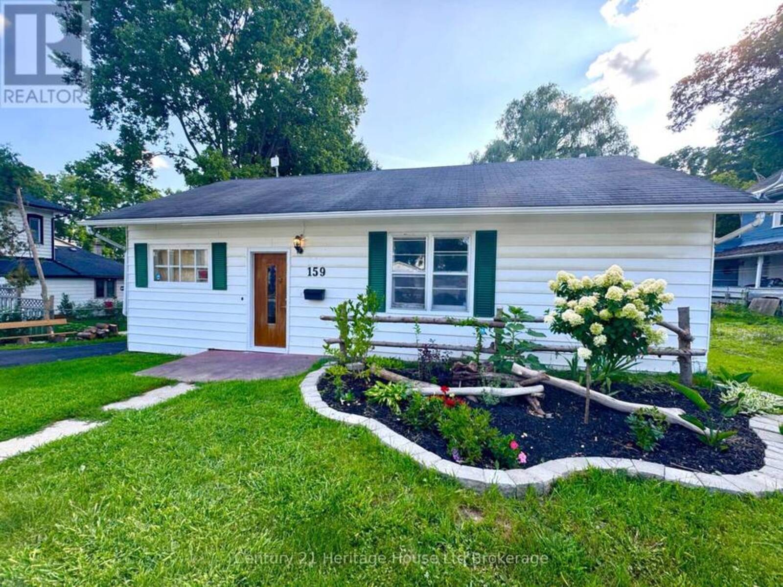 159 JOHN STREET, Ingersoll, Ontario N5C 3G1