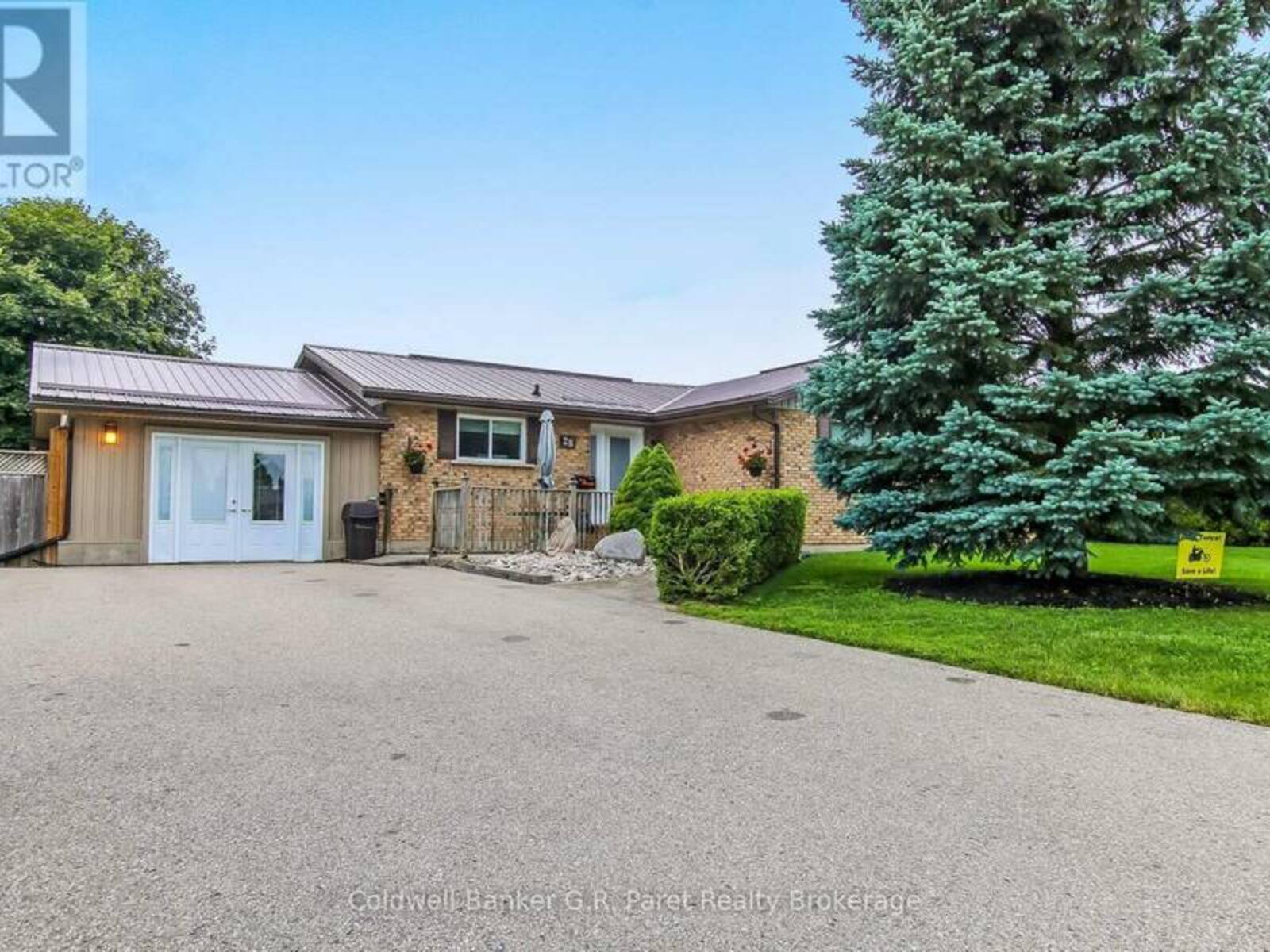 28 PEGGY AVENUE, South-West Oxford, Ontario N0J 1N0