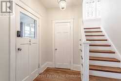 95 CONCESSION STREET | Ingersoll Ontario | Slide Image Six
