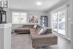 216 THAMES STREET N | Ingersoll Ontario | Slide Image Ten