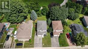 216 THAMES STREET N | Ingersoll Ontario | Slide Image Thirty-two