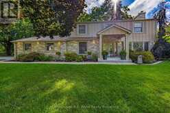 51 PARKWOOD DRIVE | Tillsonburg Ontario | Slide Image One