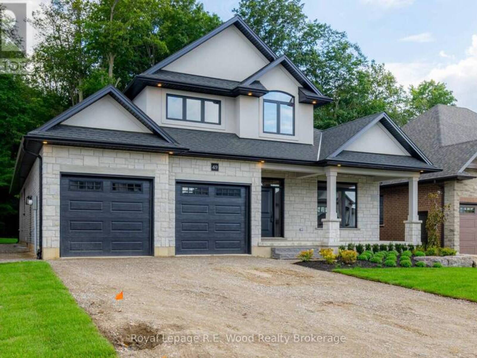 49 SUNVIEW DRIVE, Norwich, Ontario N0J 1P0