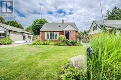 450 HURON STREET | Woodstock Ontario | Slide Image Three