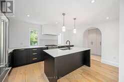 14 LUNDY LANE | London Ontario | Slide Image Twelve