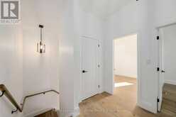 14 LUNDY LANE | London Ontario | Slide Image Seventeen