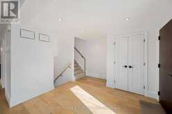 14 LUNDY LANE | London Ontario | Slide Image Six