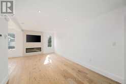 14 LUNDY LANE | London Ontario | Slide Image Nine