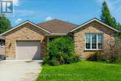 2 ORIOLE CRESCENT | Woodstock Ontario | Slide Image One