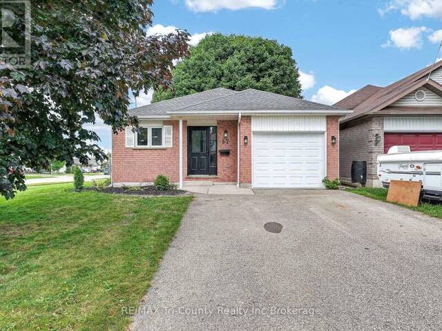 67 BECKETT BOULEVARD Tillsonburg Ontario, N4G 5N3 - 4 Bedrooms Home For Sale