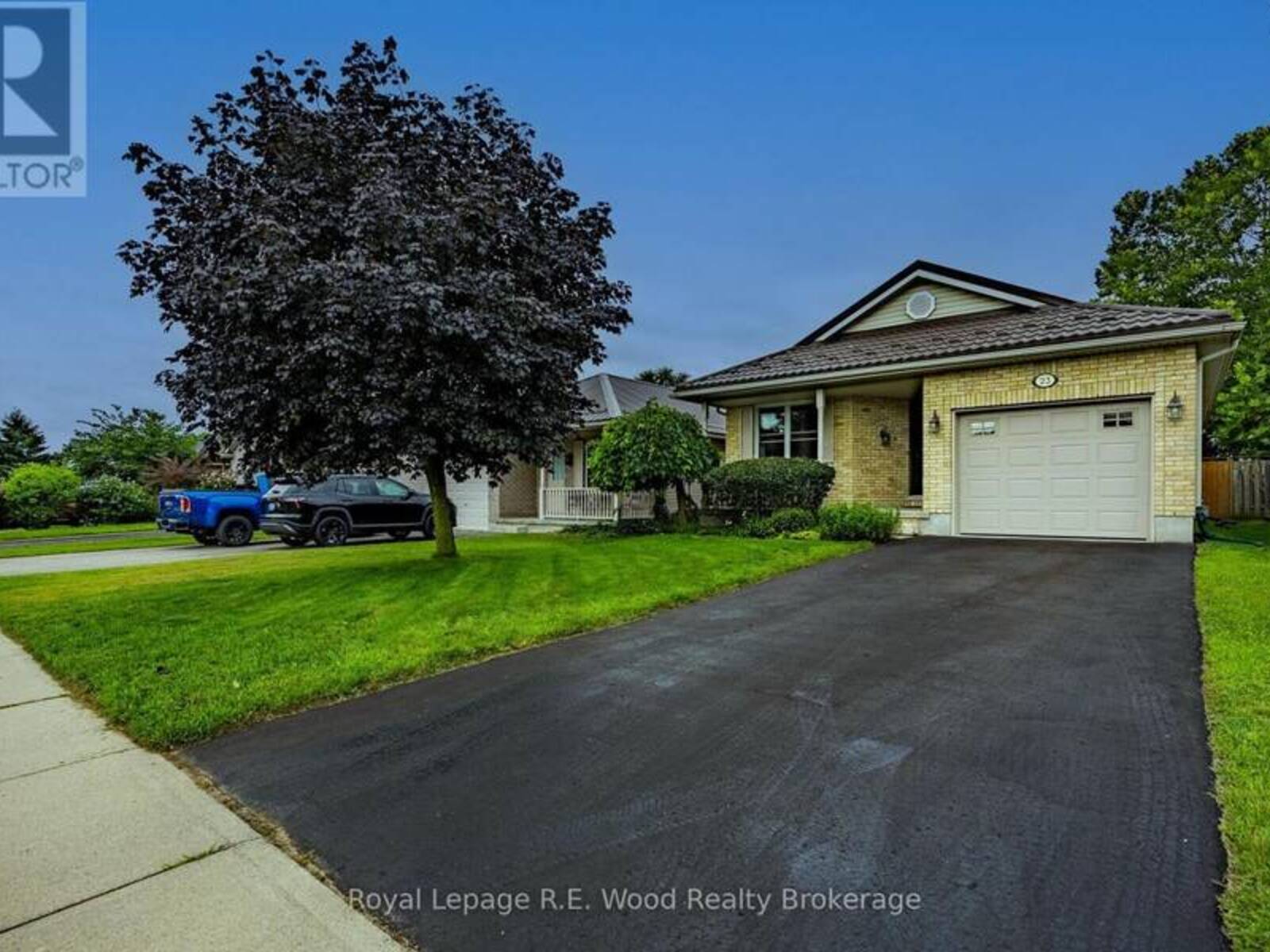 23 PEACH STREET, Tillsonburg, Ontario N4G 5N8