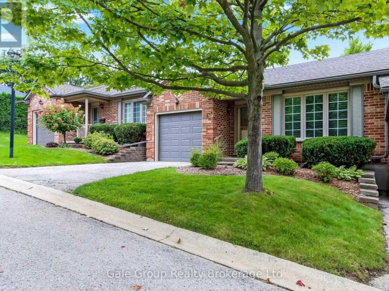 535 NOVA SCOTIA COURT, Woodstock, Ontario N4S 8Z3