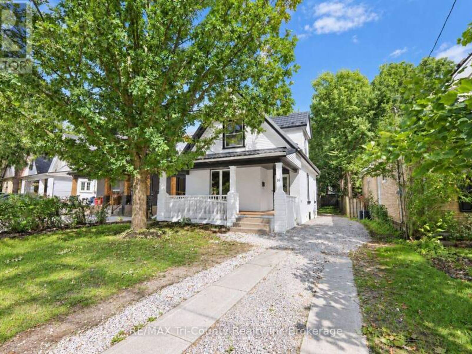 16 REDAN STREET, London, Ontario N5Z 1Y8
