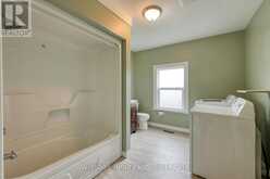 52 BIDWELL STREET | Tillsonburg Ontario | Slide Image Eighteen