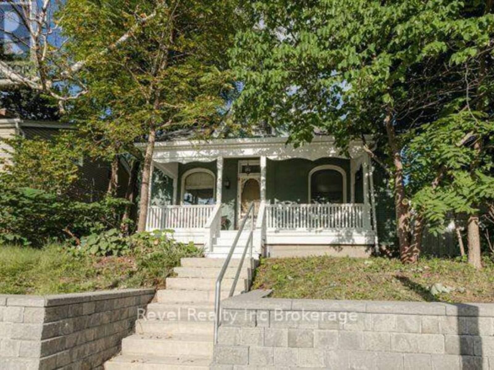 126 HURON STREET, Woodstock, Ontario N4S 6Z8