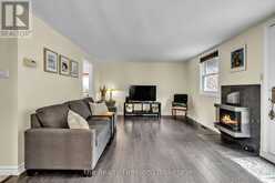 12 - 598 DURHAM CRESCENT | Woodstock Ontario | Slide Image Ten