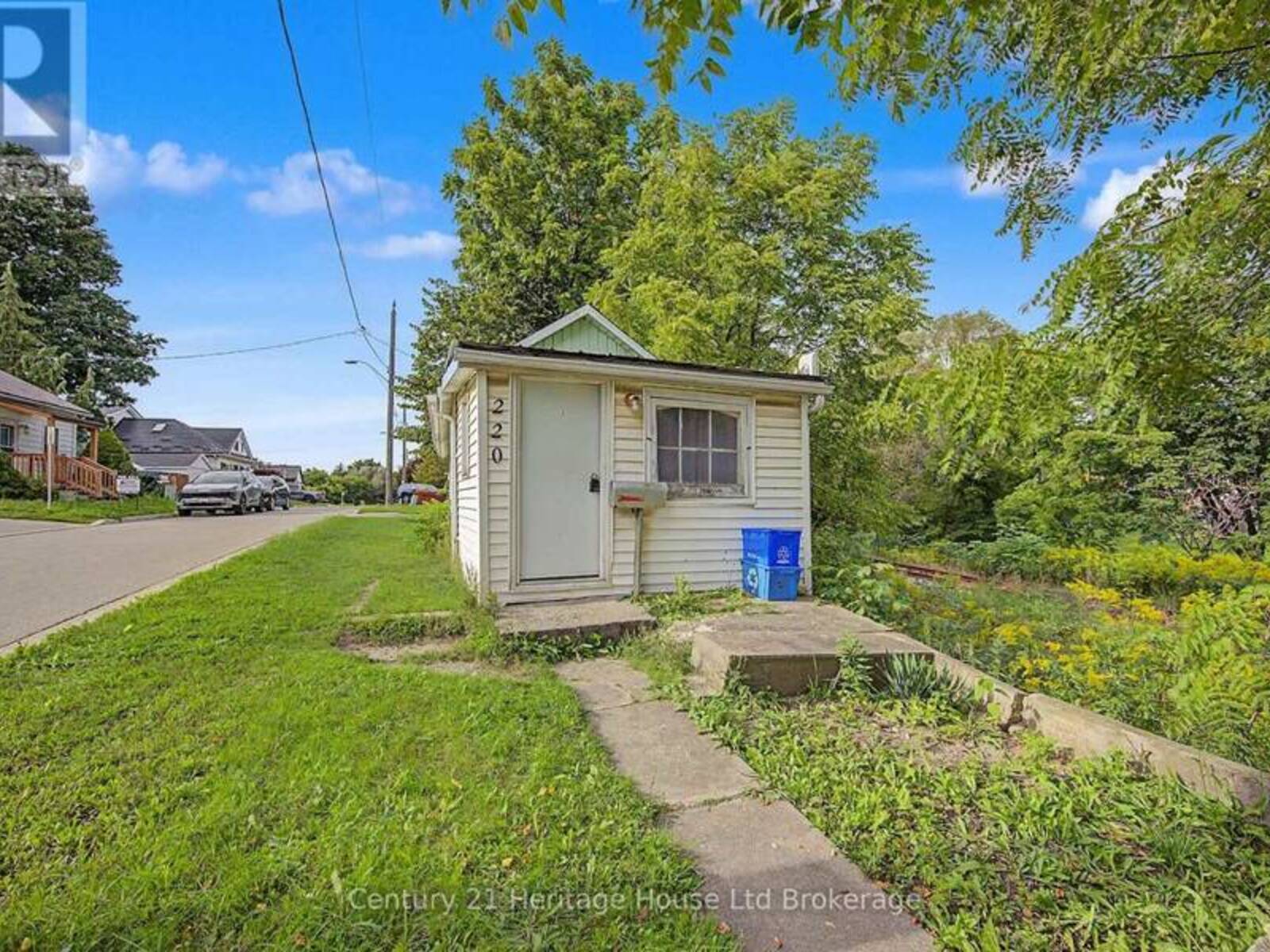 220 KING STREET W, Ingersoll, Ontario N5C 2K3