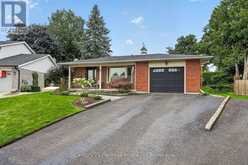 27 SILCOX PLACE | Woodstock Ontario | Slide Image Twelve