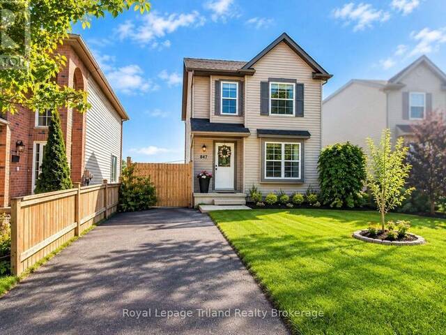 847 HUNTERS GATE CRESCENT Woodstock Ontario, N4V 1G3 - 3 Bedrooms Home For Sale