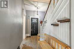 131 KING STREET E | Ingersoll Ontario | Slide Image Nine