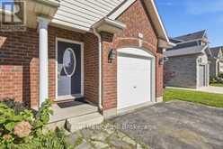 573 SALES DRIVE | Woodstock Ontario | Slide Image Three