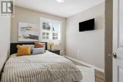 573 SALES DRIVE | Woodstock Ontario | Slide Image Six