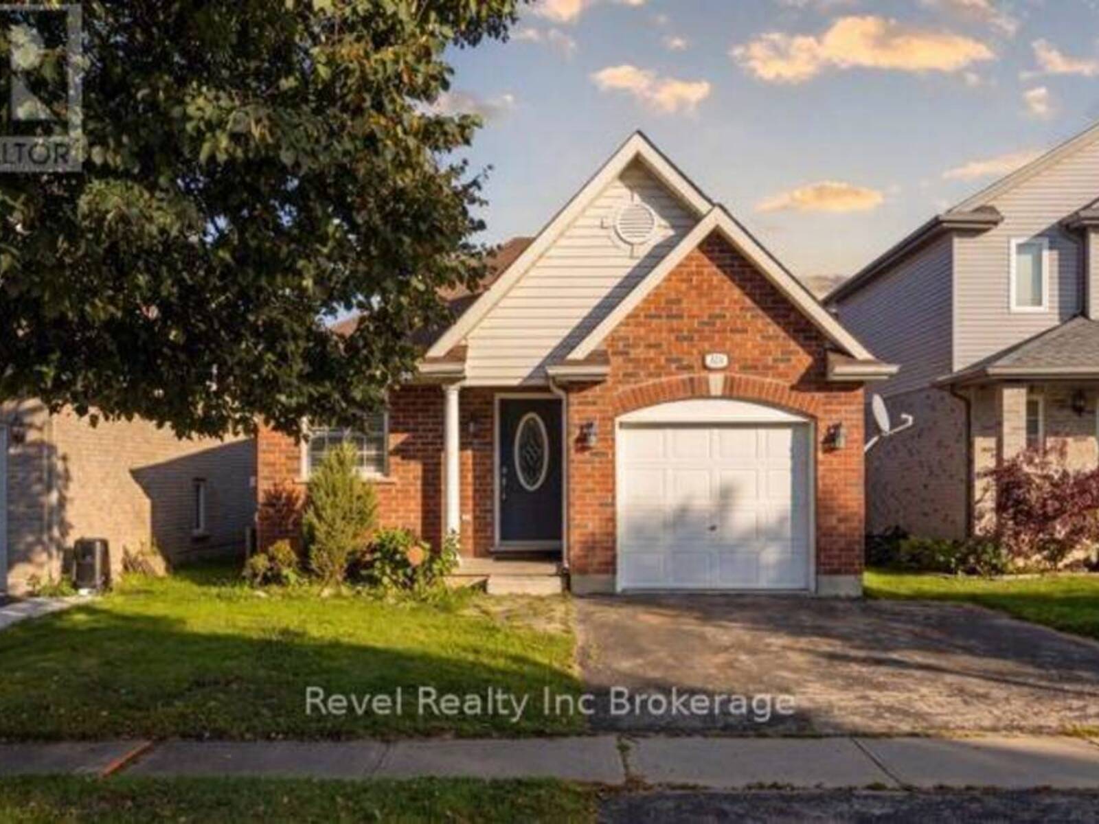 573 SALES DRIVE, Woodstock, Ontario N4S 9A1